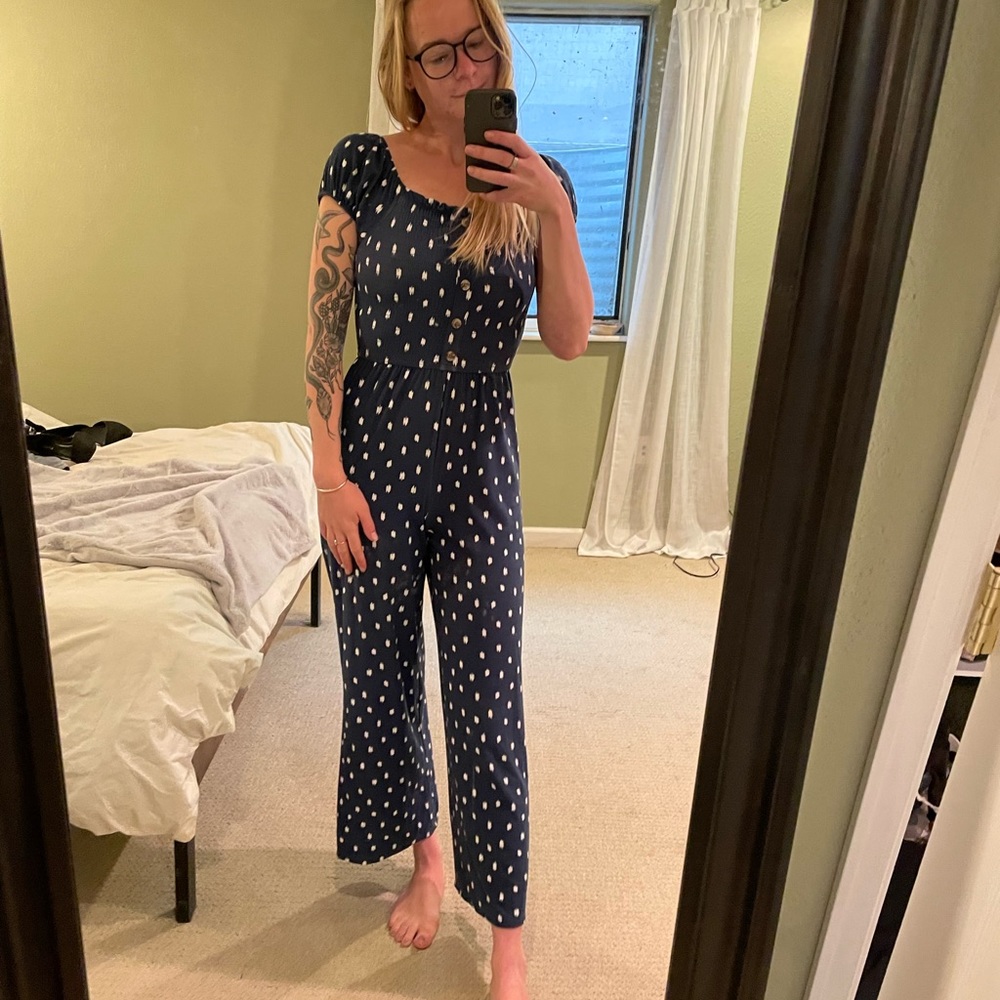 Polka dot pantsuit!!!